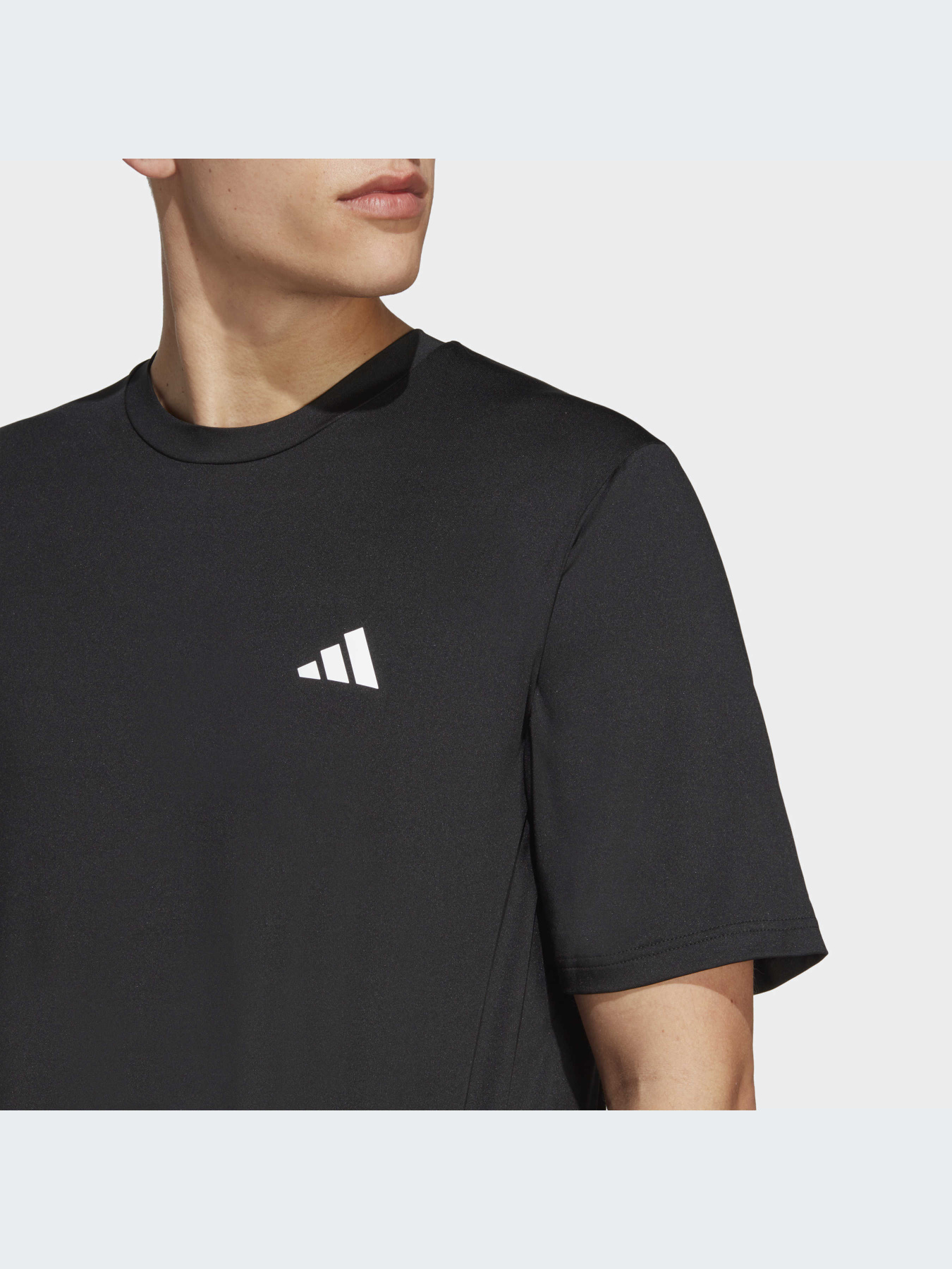 Футболка спортивная Adidas модель IC7413 Фото