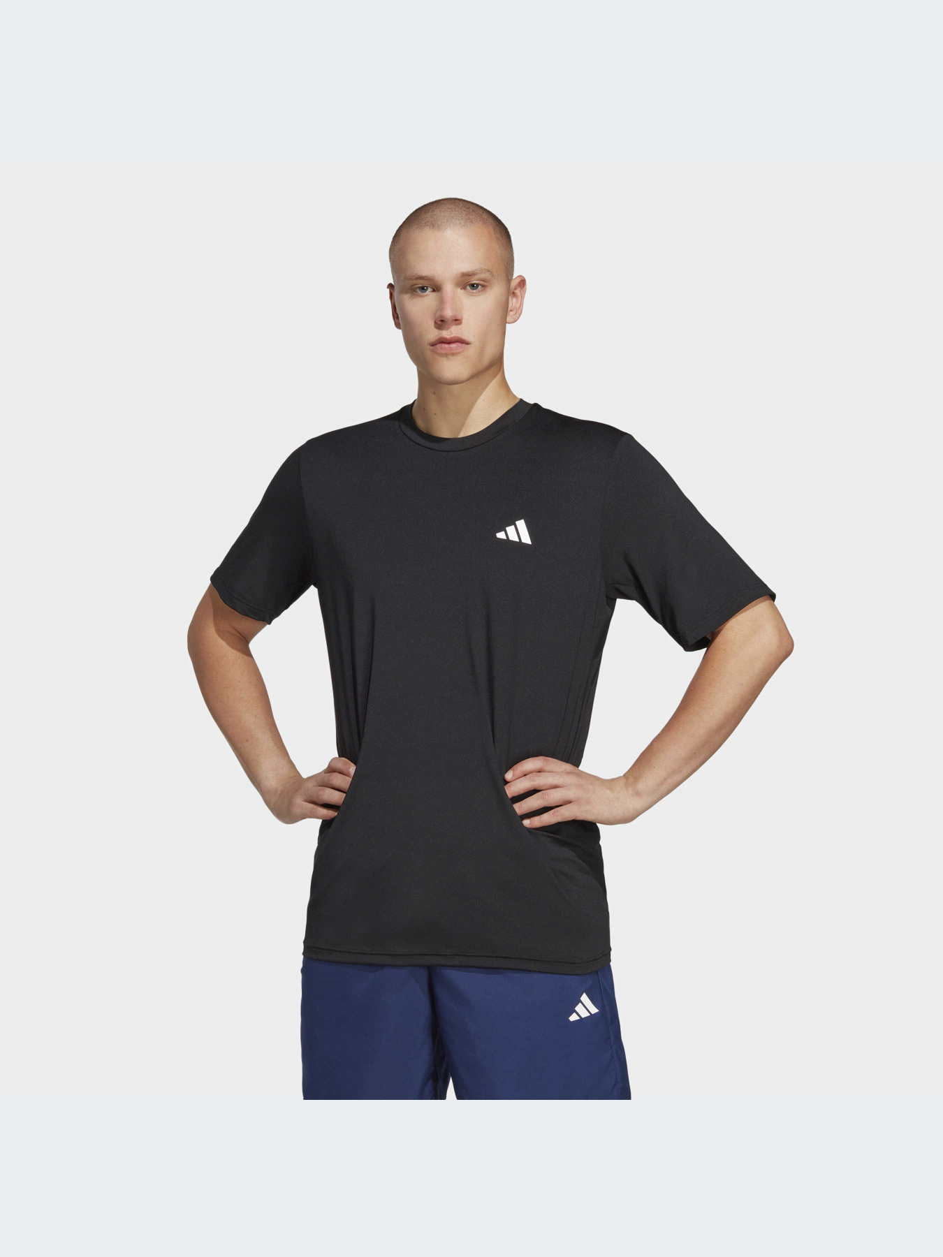 Спортивная футболка Adidas модель IC7413 Фото