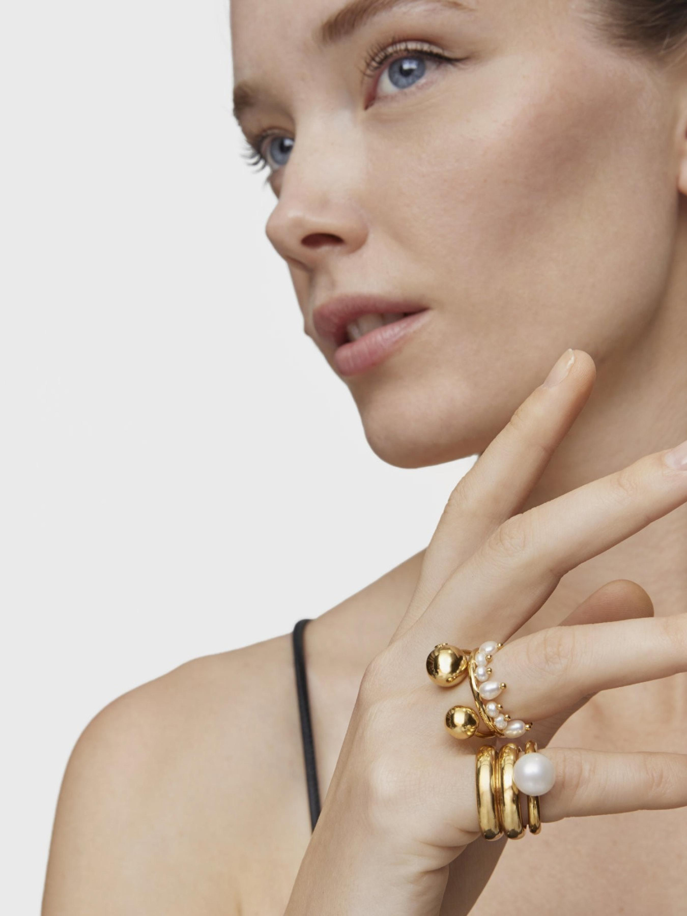 Каблучки TOUS модель 31185558 Фото