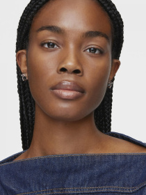 Серьги-гвоздики TOUS модель 1004127100 Серьги-гвоздики TOUS модель 1004127100 Фото