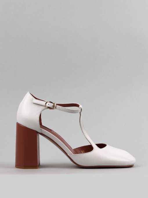 Туфли LeBERDES модель 00000011607 Фото