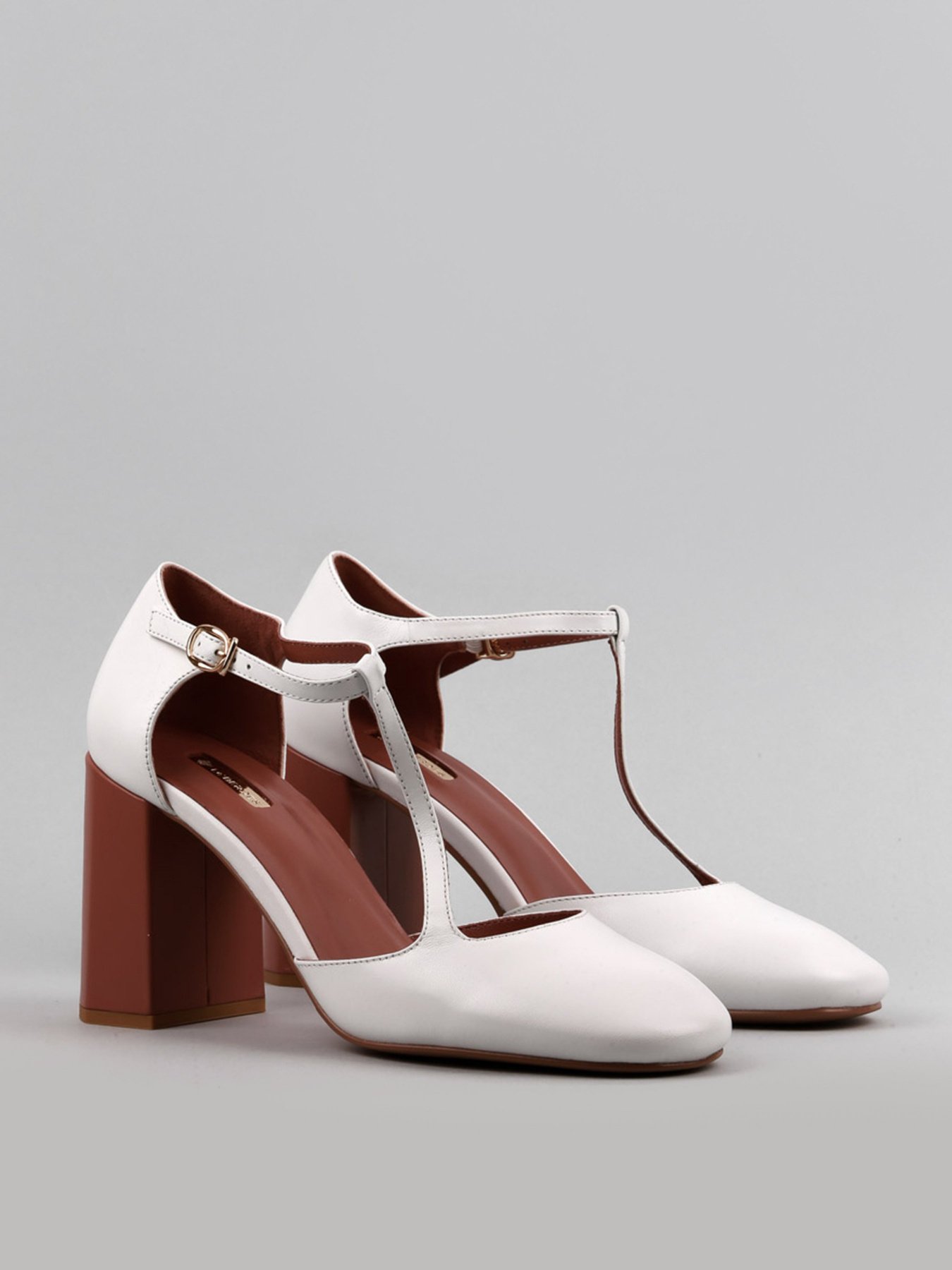 Туфлі LeBERDES модель 00000011607 Фото