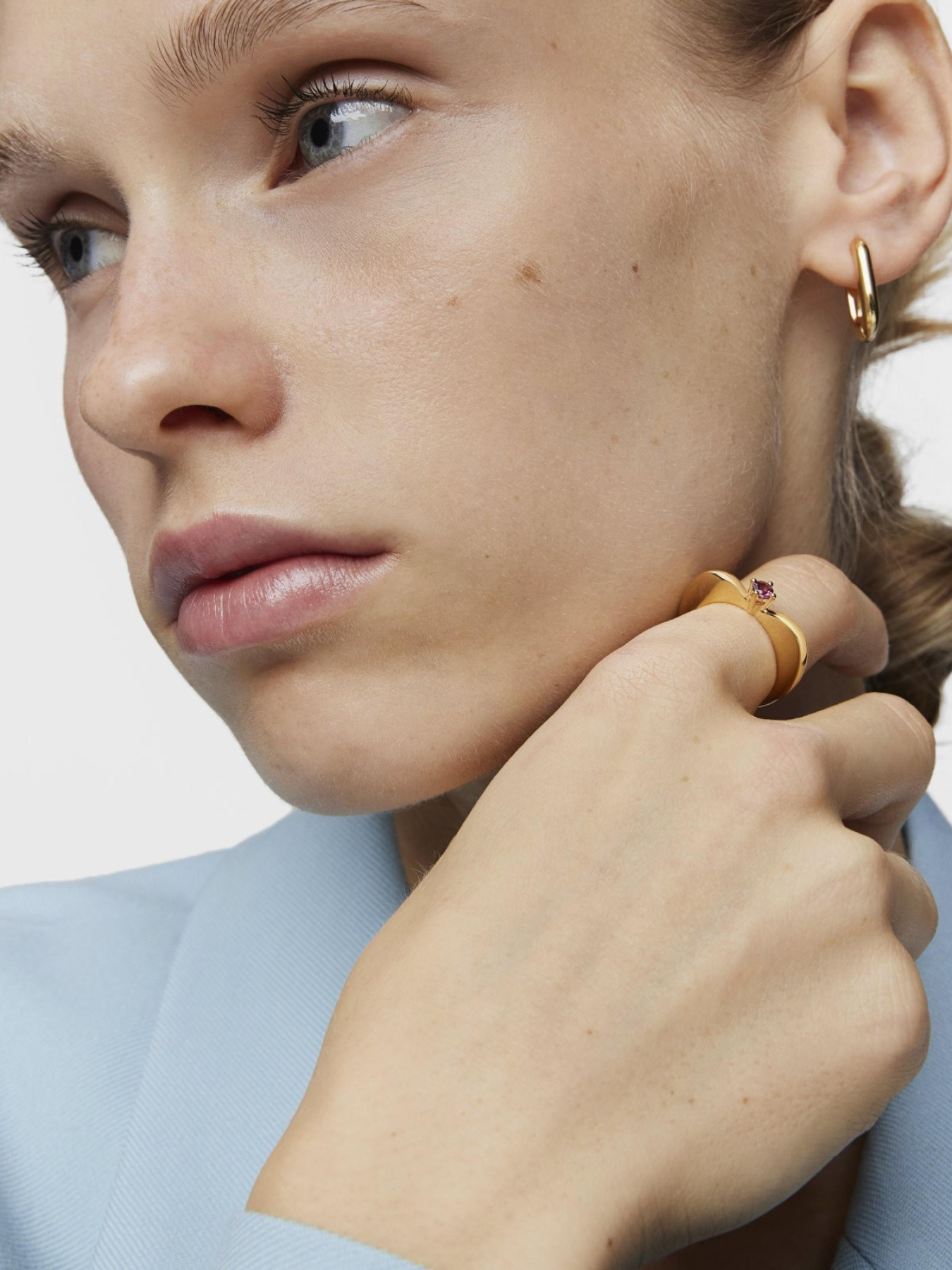 Каблучки TOUS модель 100410631 Фото