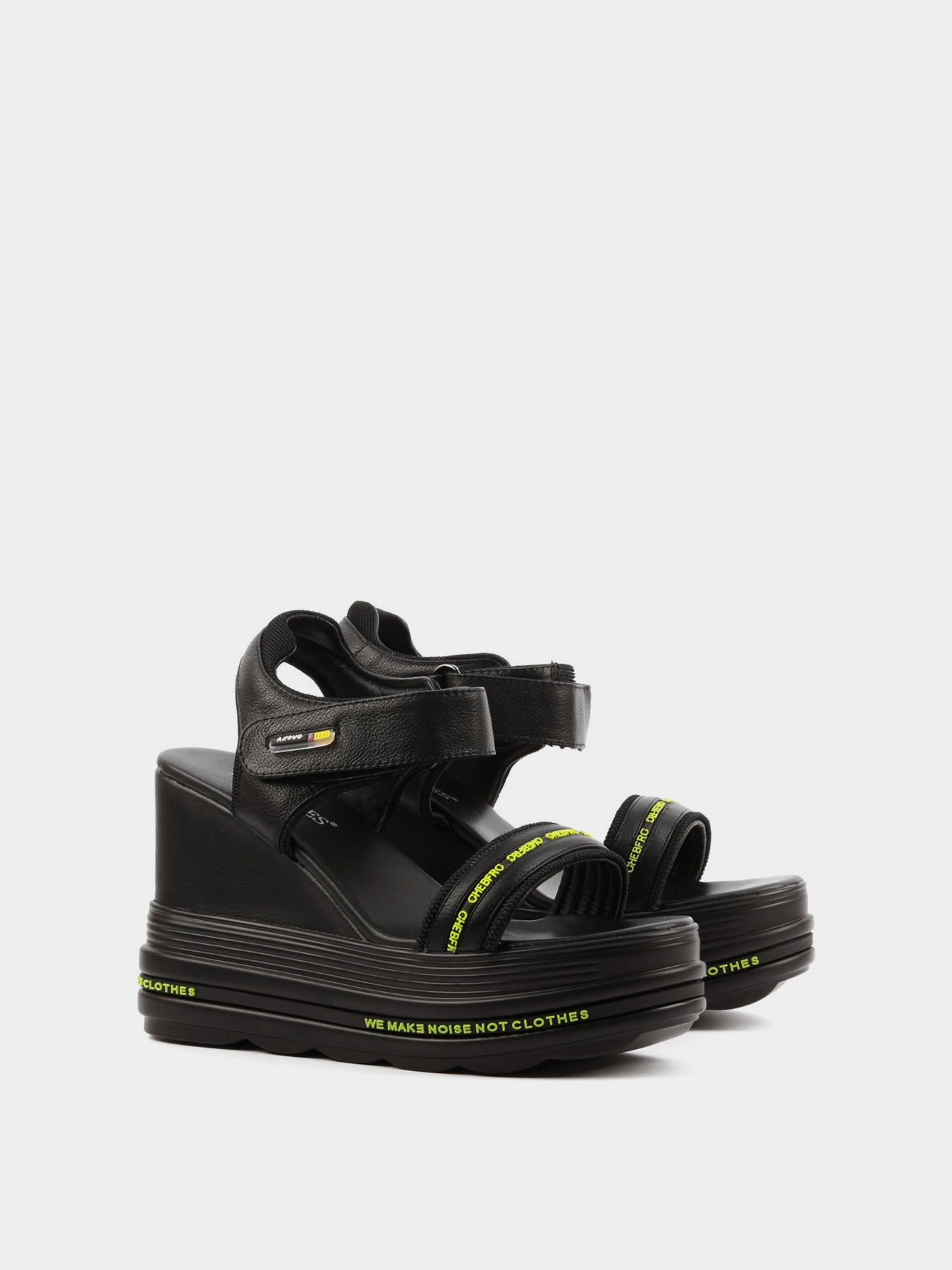 Босоножки LeBERDES модель 00000011625 Фото