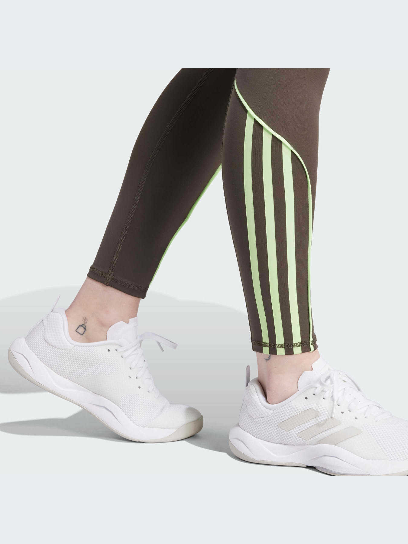 Спортивні леггінси Adidas модель IS4054 Фото