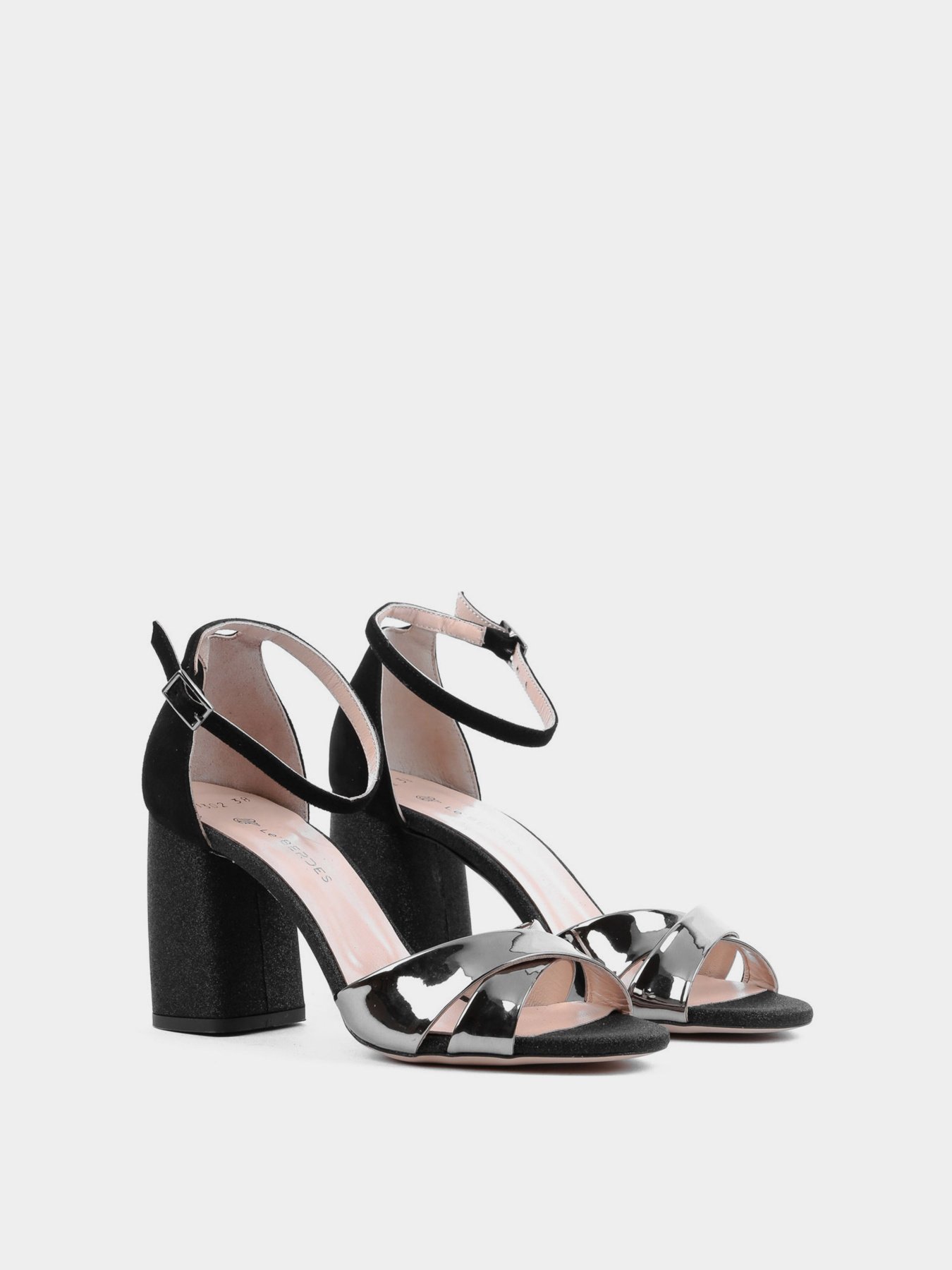 Босоніжки LeBERDES модель 00000011711 Фото