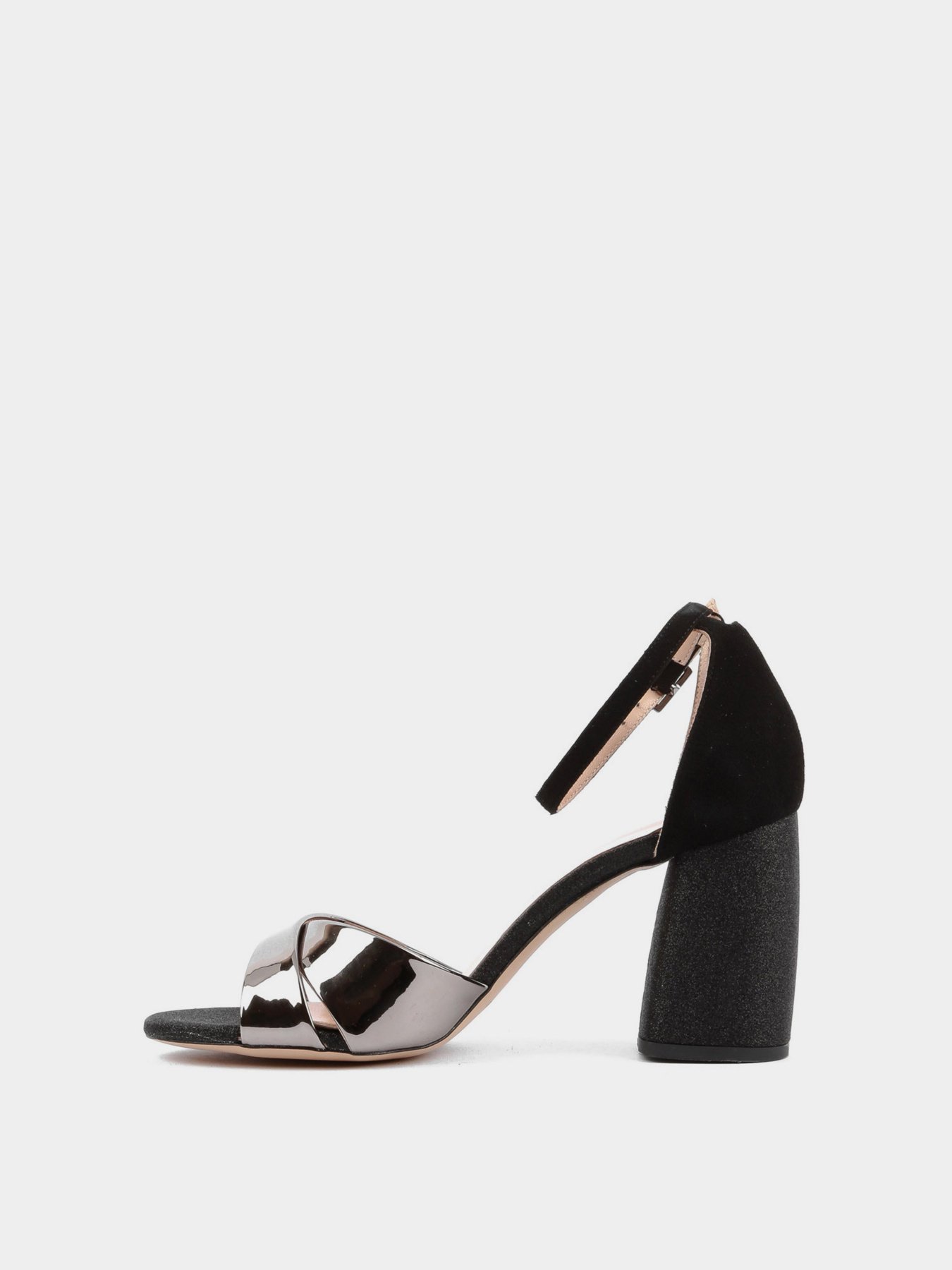 Босоніжки LeBERDES модель 00000011711 Фото