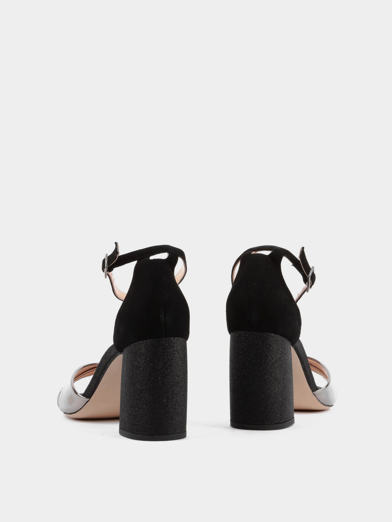 Босоніжки LeBERDES модель 00000011711 Фото