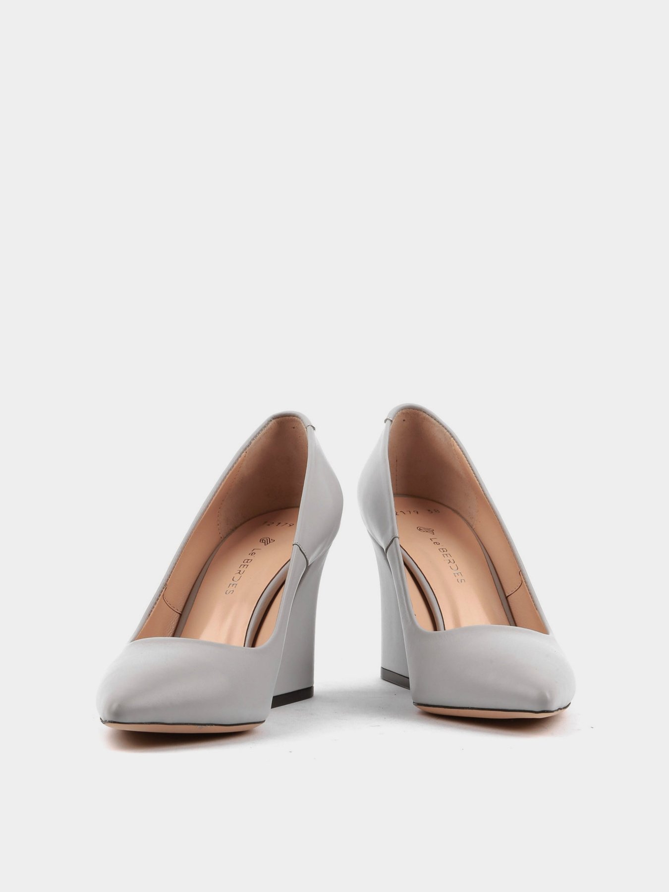 Туфли LeBERDES модель 00000011738 Фото