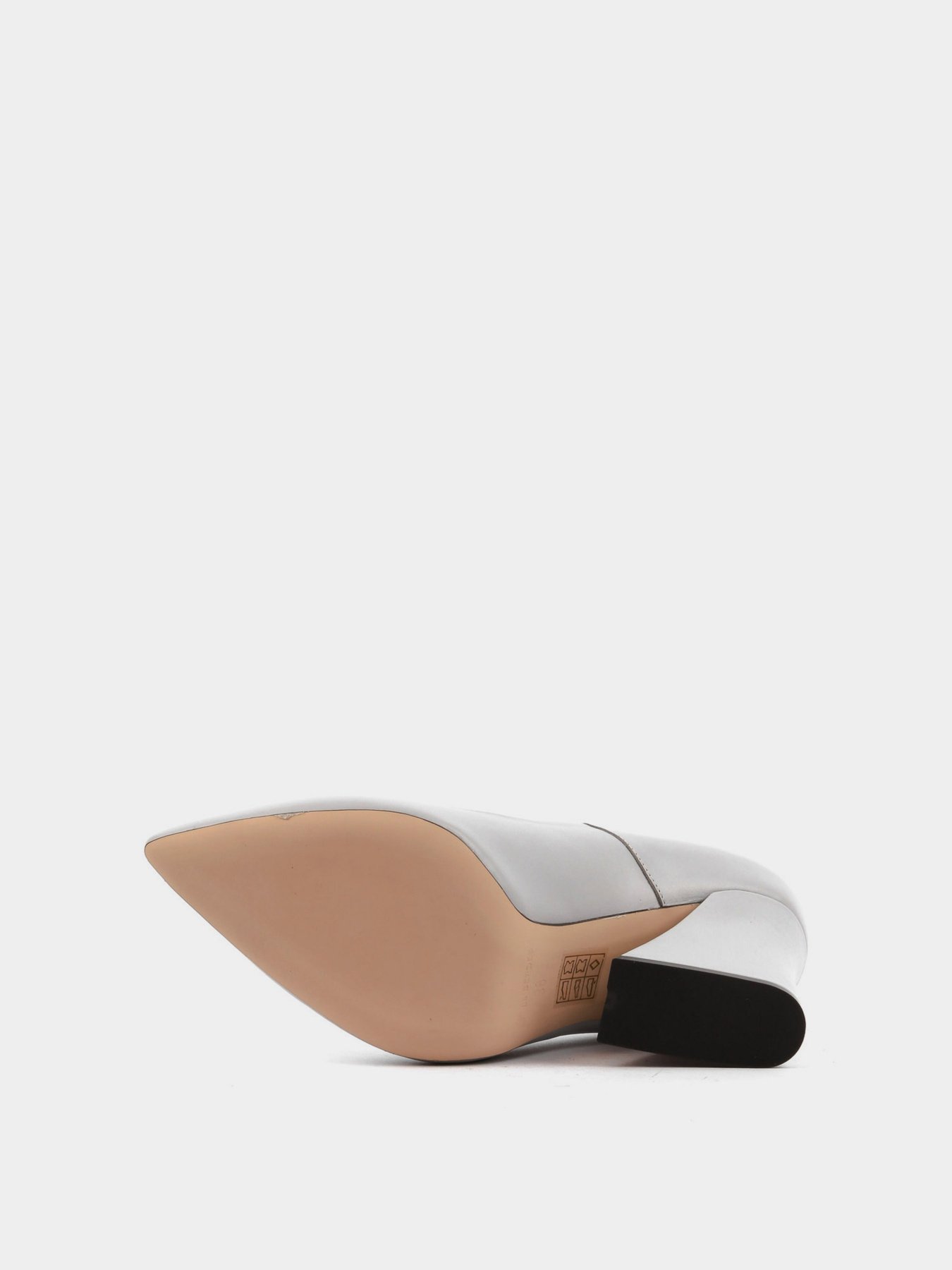 Туфли LeBERDES модель 00000011738 Фото