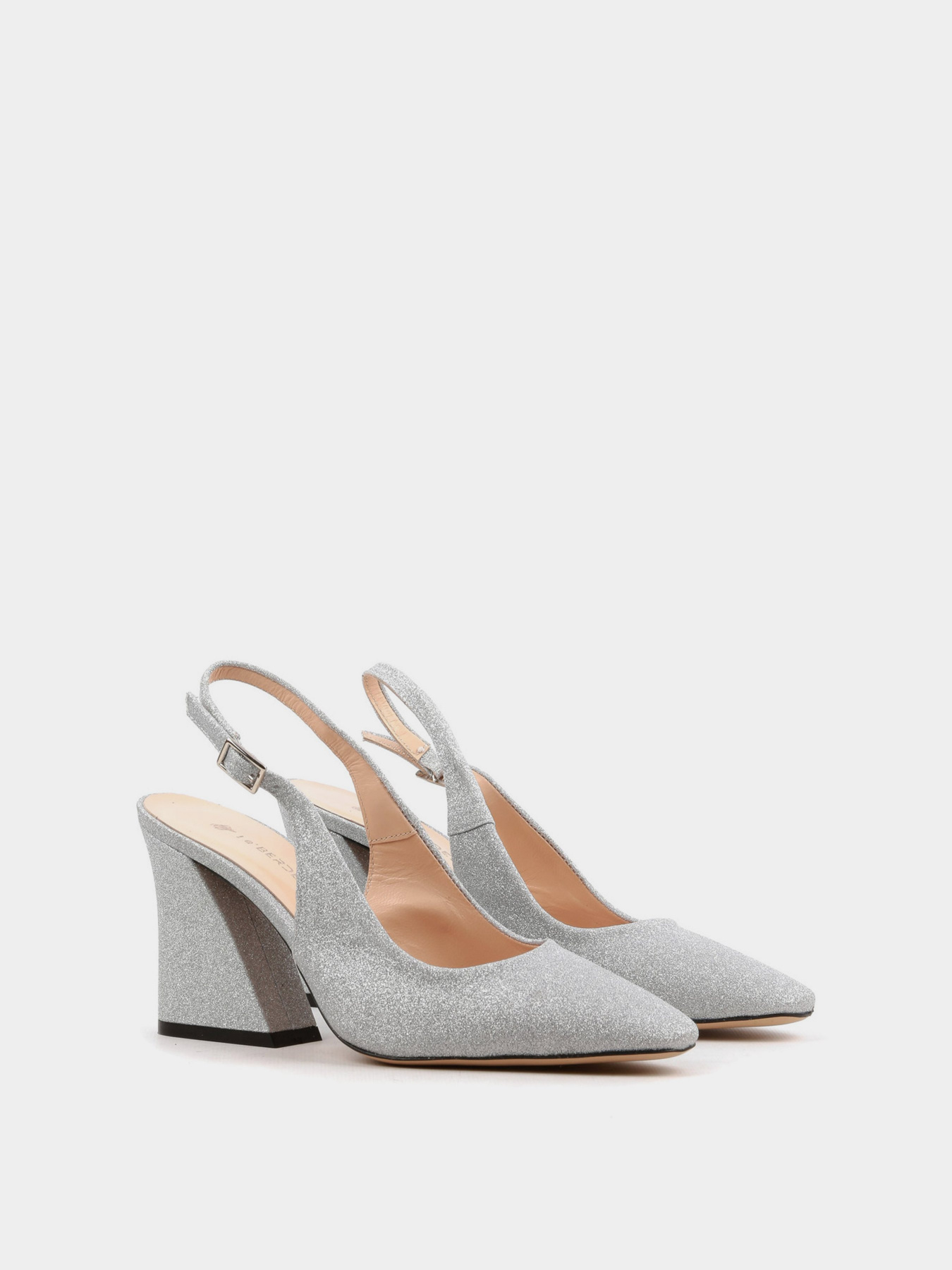 Босоножки LeBERDES модель 00000011741 Фото