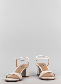 Босоніжки LeBERDES модель 00000011836 Фото