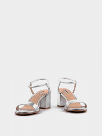 Босоніжки LeBERDES модель 00000011837 Фото