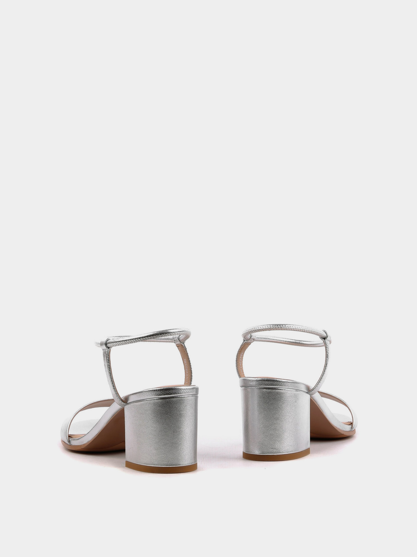 Босоніжки LeBERDES модель 00000011837 Фото