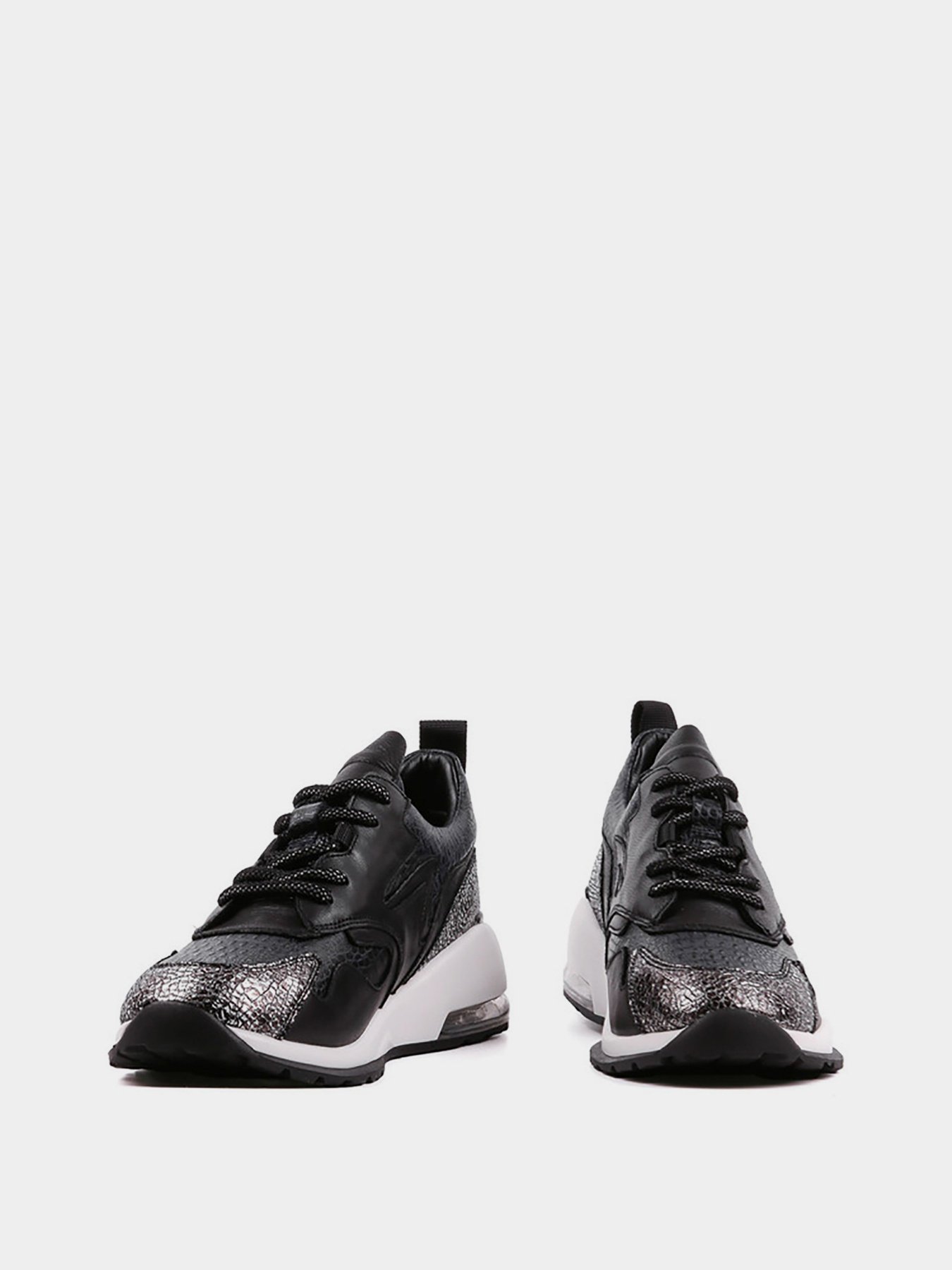 Кросівки LeBERDES модель 00000012028 Фото