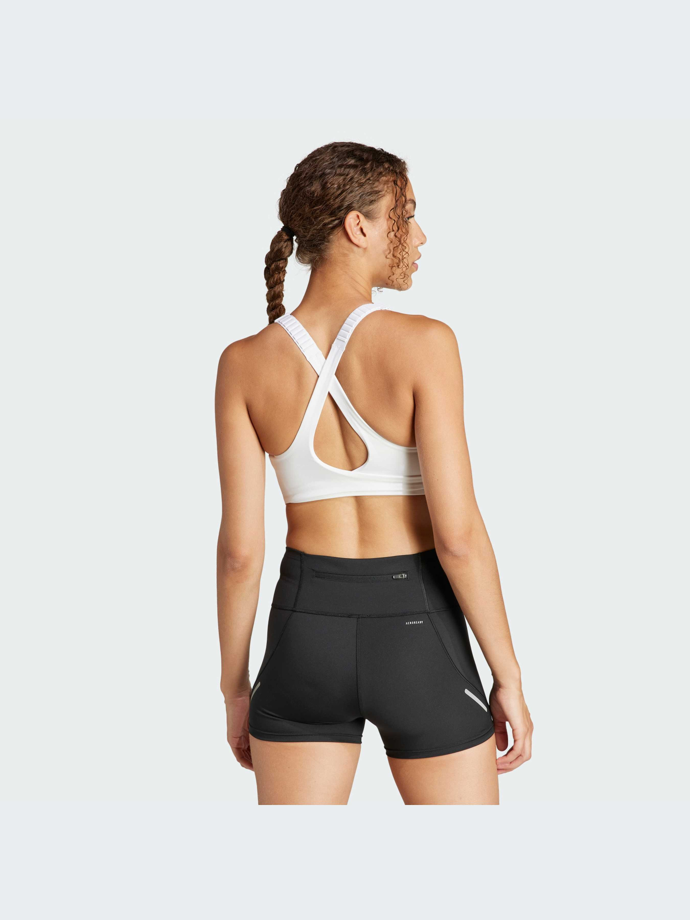 Спортивный топ Adidas модель IM7706 Фото