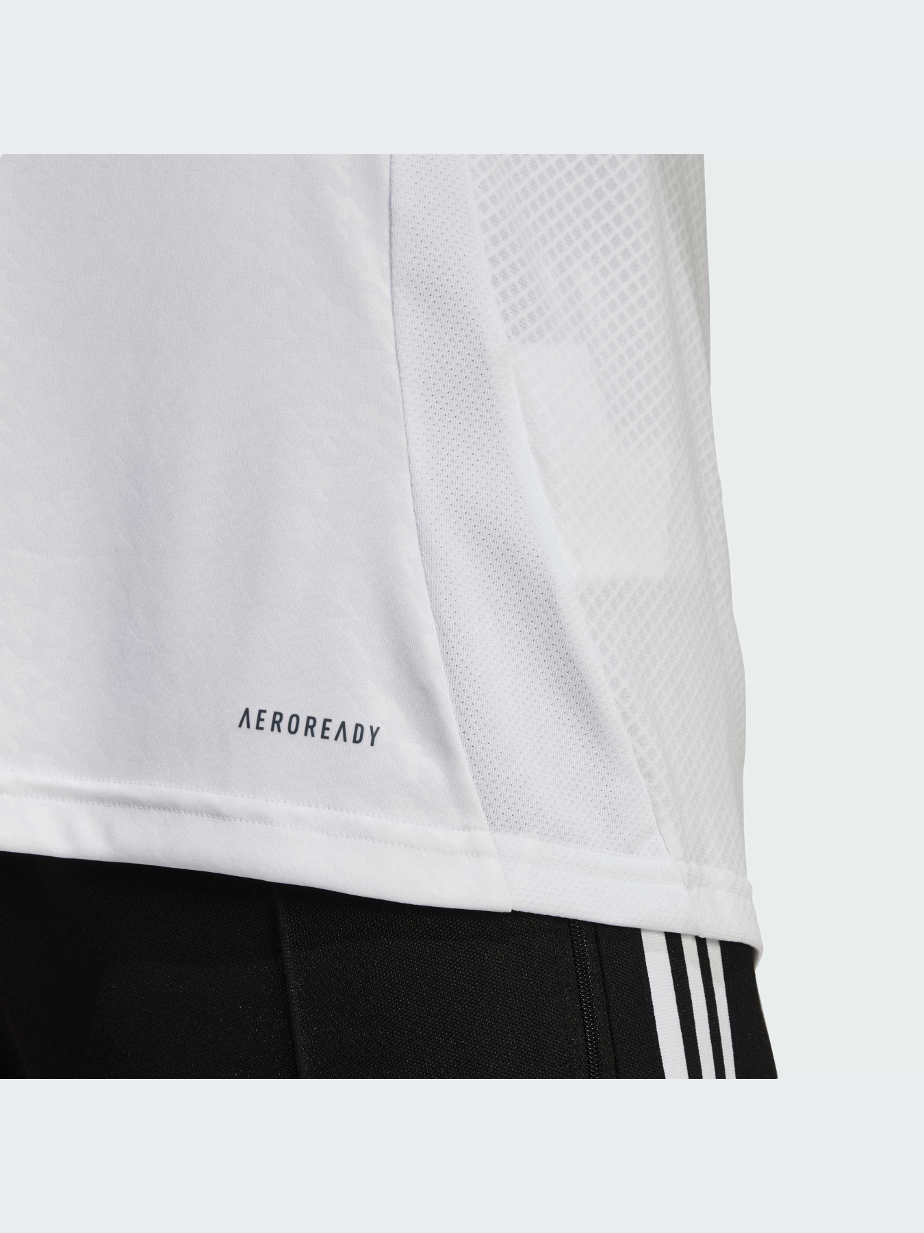 Спортивная футболка Adidas модель IU5011 Фото