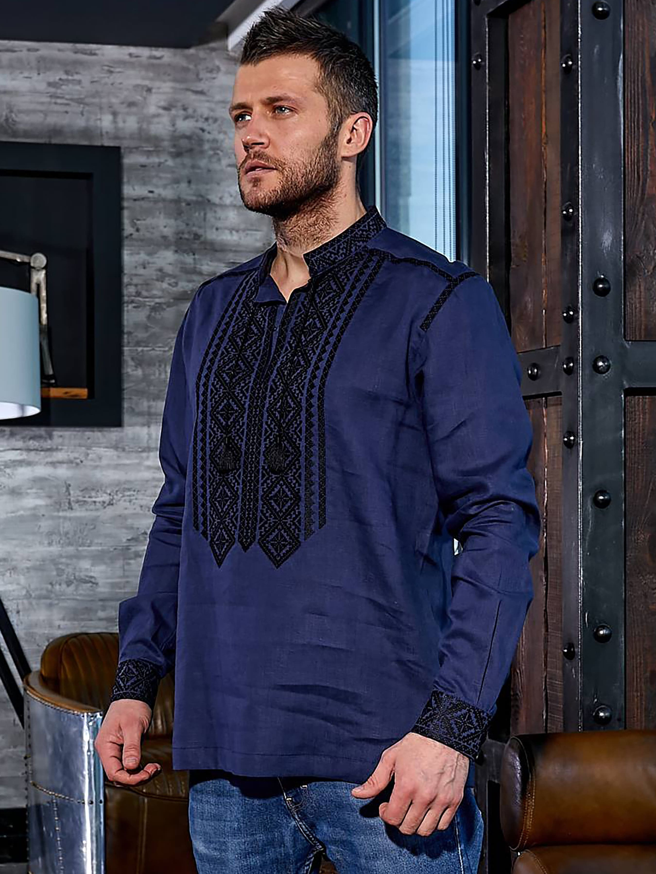 Вишита сорочка Golden Trinity модель LEG03 Фото