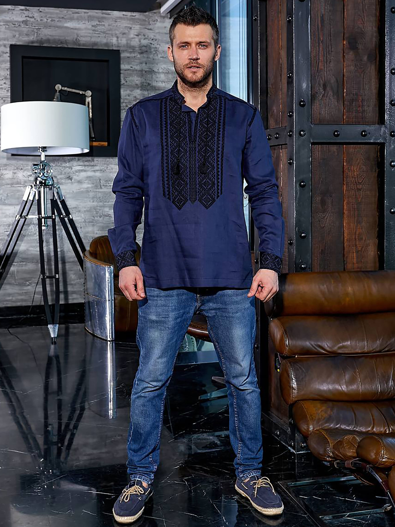 Вишита сорочка Golden Trinity модель LEG03 Фото