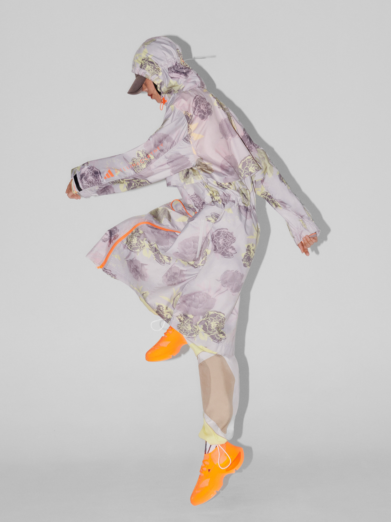 Парка Adidas by Stella McCartney модель IN3635 Фото