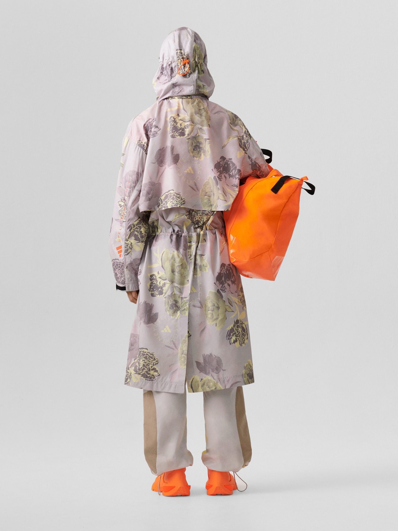 Парка Adidas by Stella McCartney модель IN3635 Фото