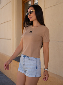 Футболка ISSA Plus модель WN20-637_бежевый Футболка ISSA Plus модель WN20-637_бежевый Фото