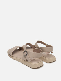 Сандалії YUKI модель ЦБ-00237858 Сандалії YUKI модель ЦБ-00237858 Фото