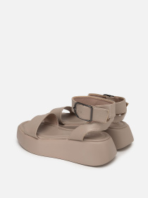 Сандалії YUKI модель ЦБ-00237864 Сандалії YUKI модель ЦБ-00237864 Фото