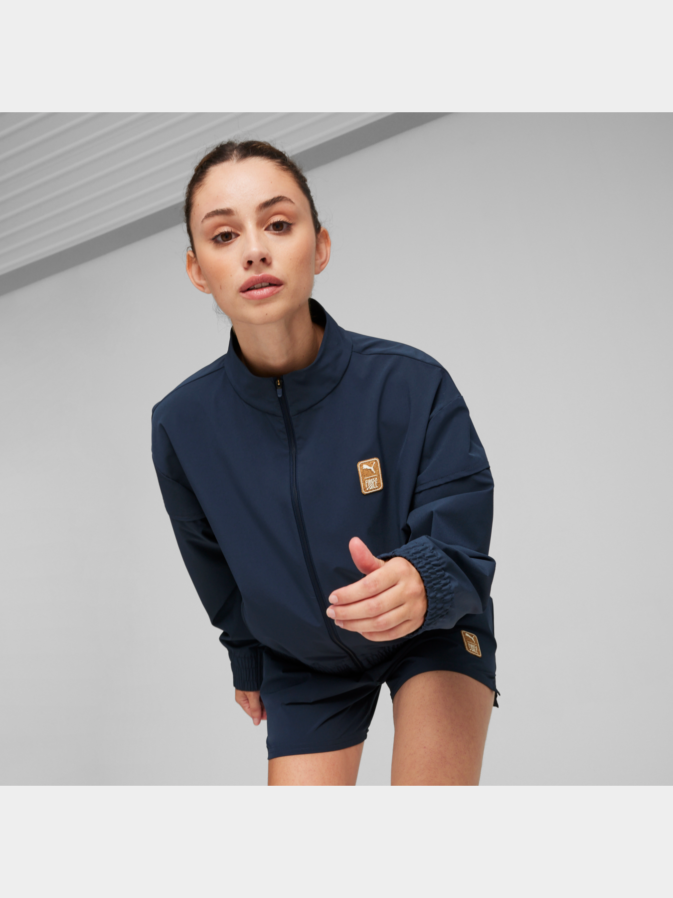 Ветровка PUMA W First Mile Woven Jacket модель 524981 Фото