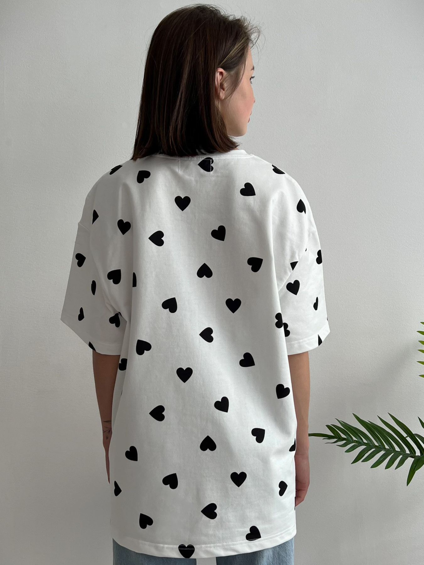 Футболка Without модель 8049295 Футболка Without модель 8049295 Фото