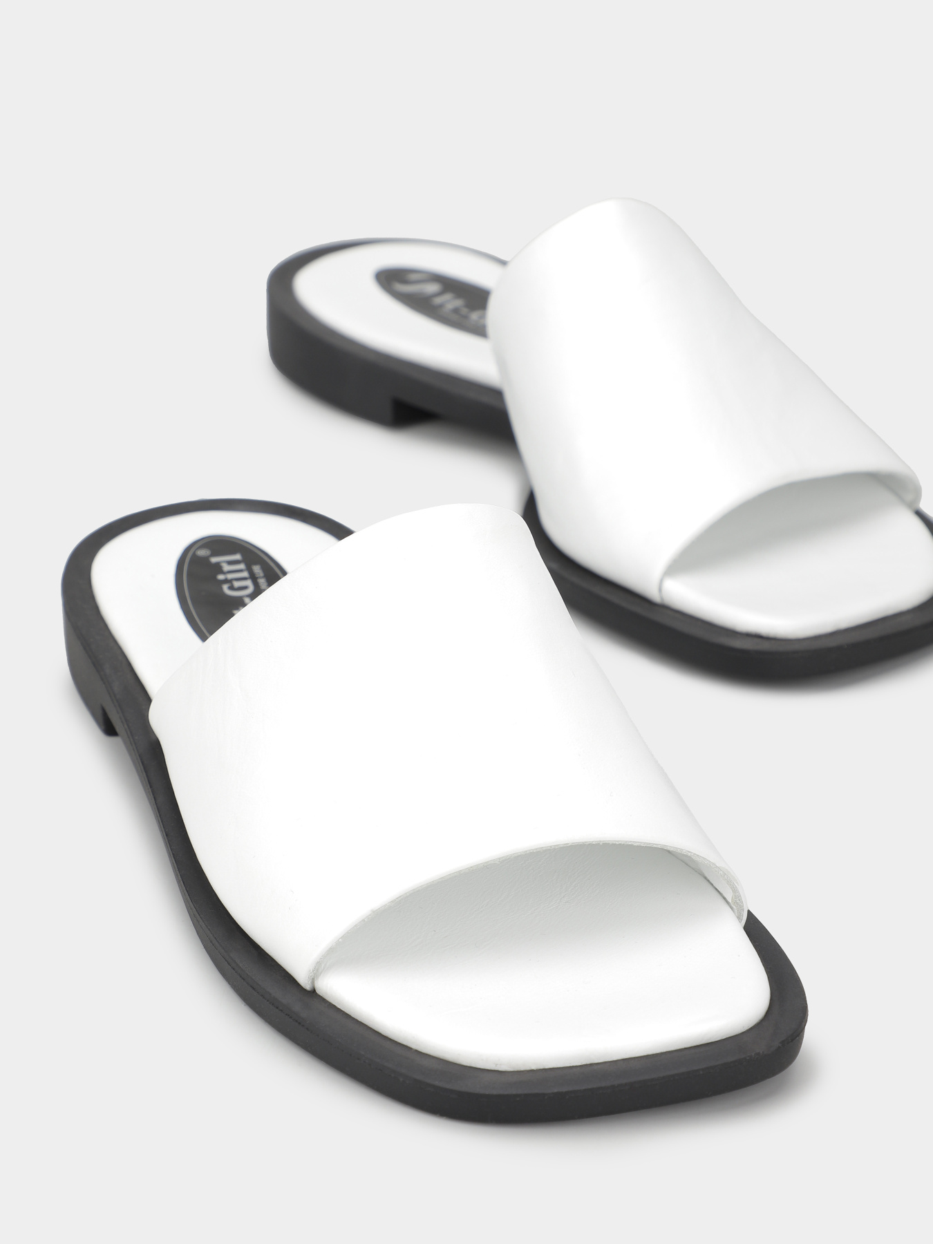 Шлепанцы It-girl модель 10747-R1001-01002 Фото