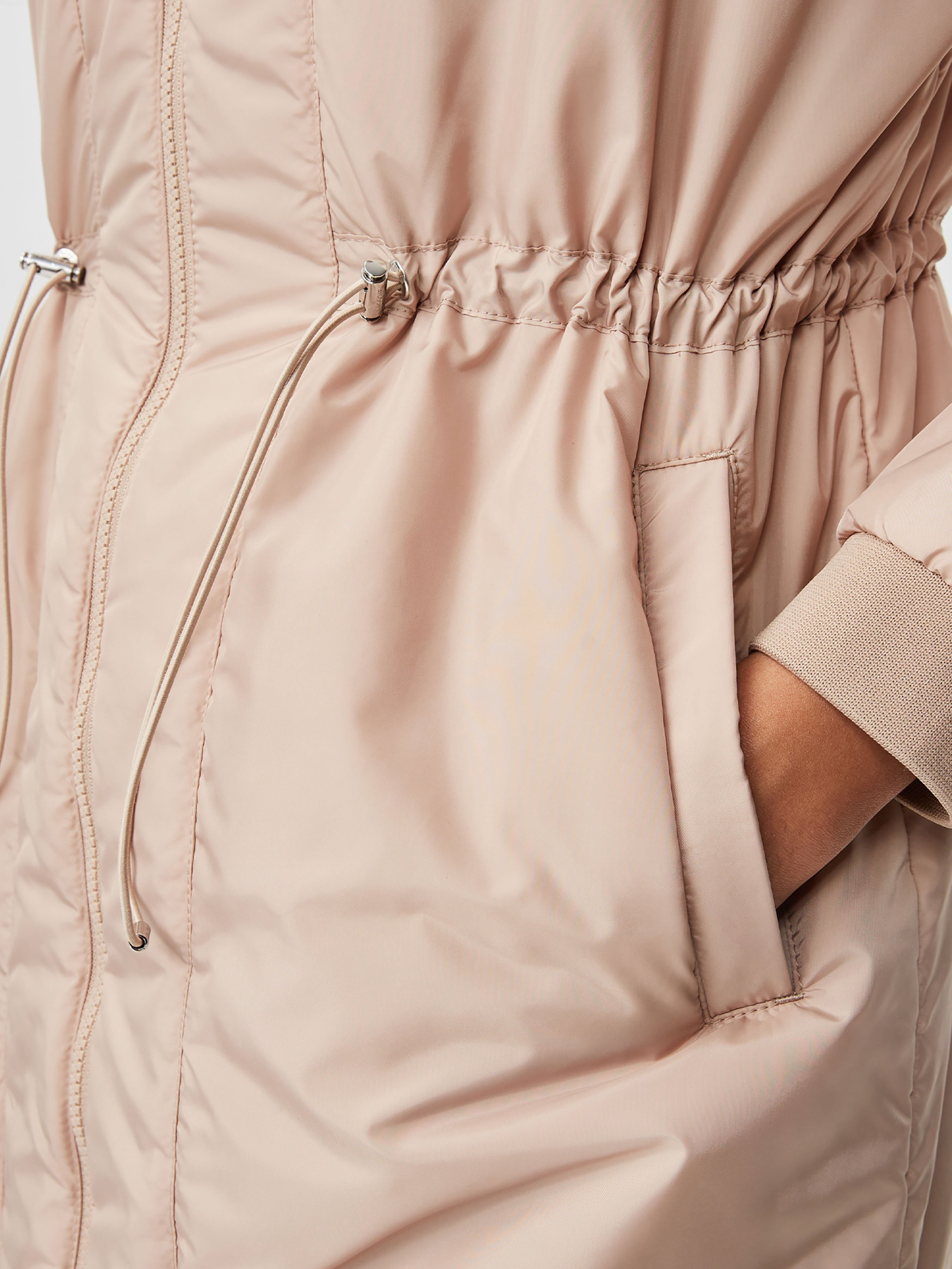 Парка Lacoste модель BF031313C Фото