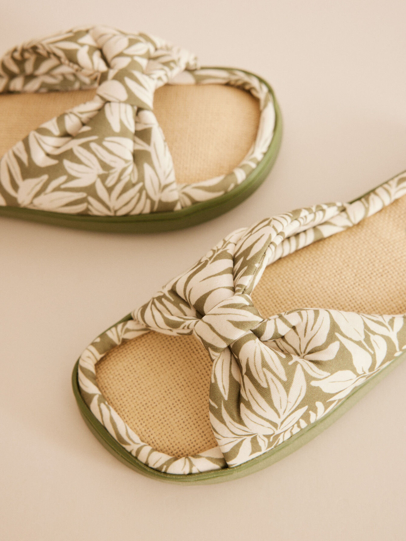 Тапки Women'secret модель 4997616-29 Фото