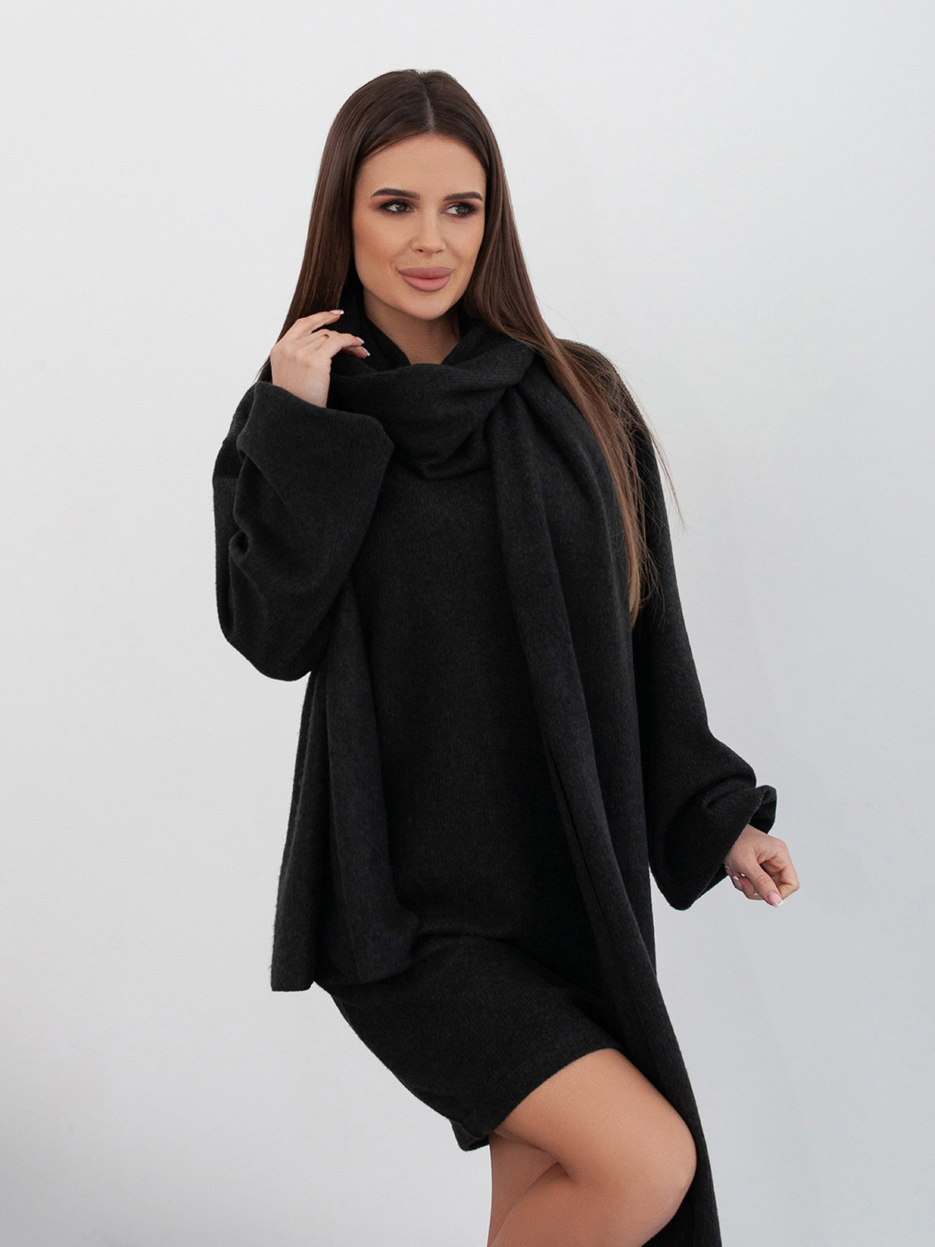 Платье мини ISSA Plus модель 14420_черный Фото