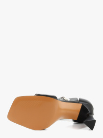 Босоножки LeBERDES модель 00000017200 Фото