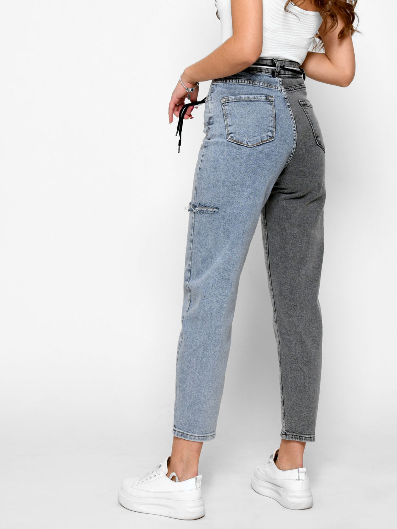 Джинсы CARICA модель 318954 Фото