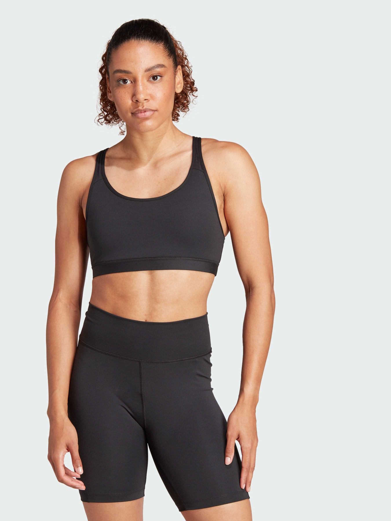 Спортивний топ Adidas модель IQ3371 Фото