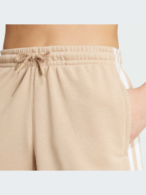 Повсякденні шорти Adidas Adicolor модель IY2159 Повсякденні шорти Adidas Adicolor модель IY2159 Фото