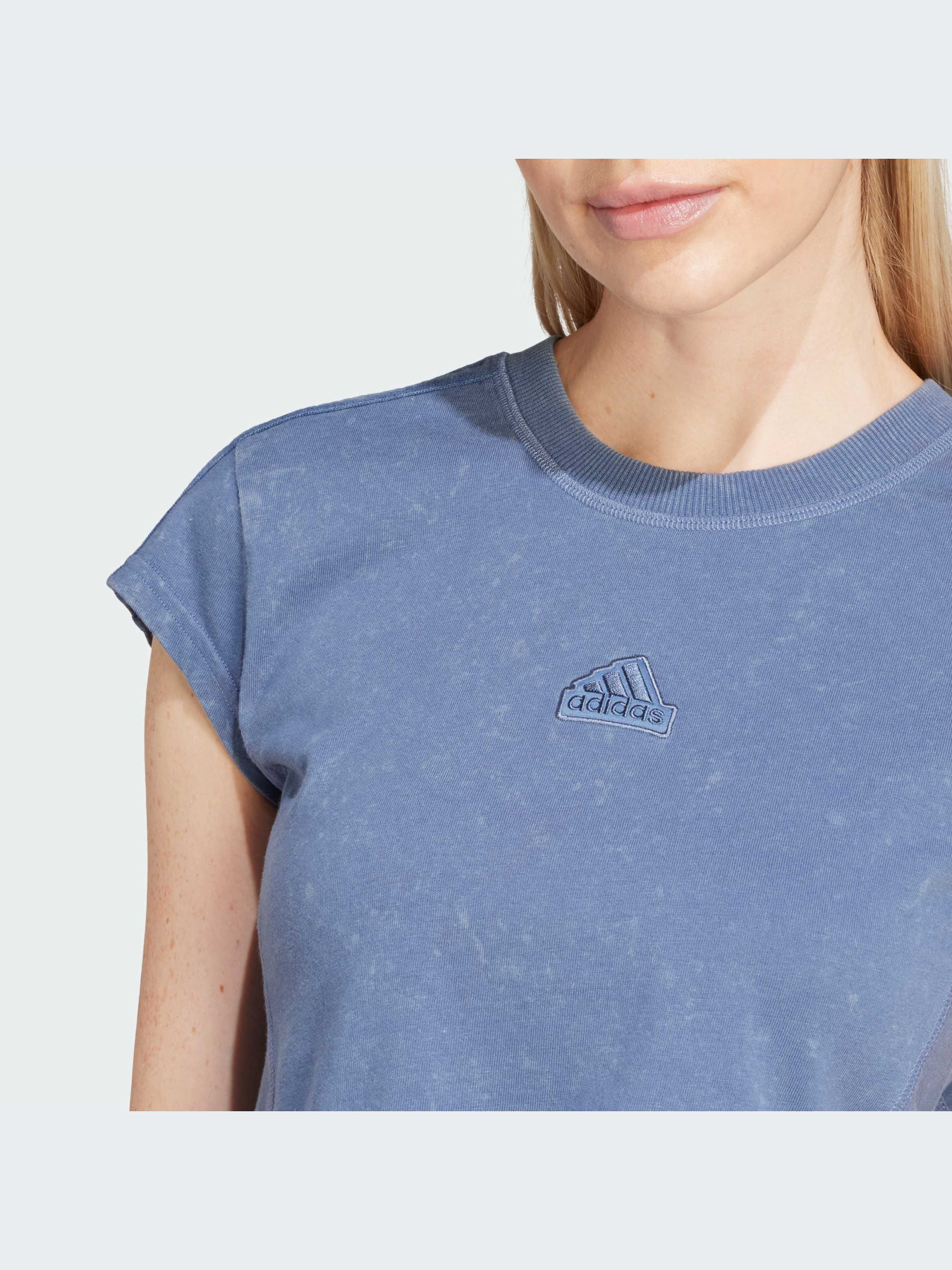 Футболки и поло Adidas модель IS0819-KZ Футболки и поло Adidas модель IS0819-KZ Фото