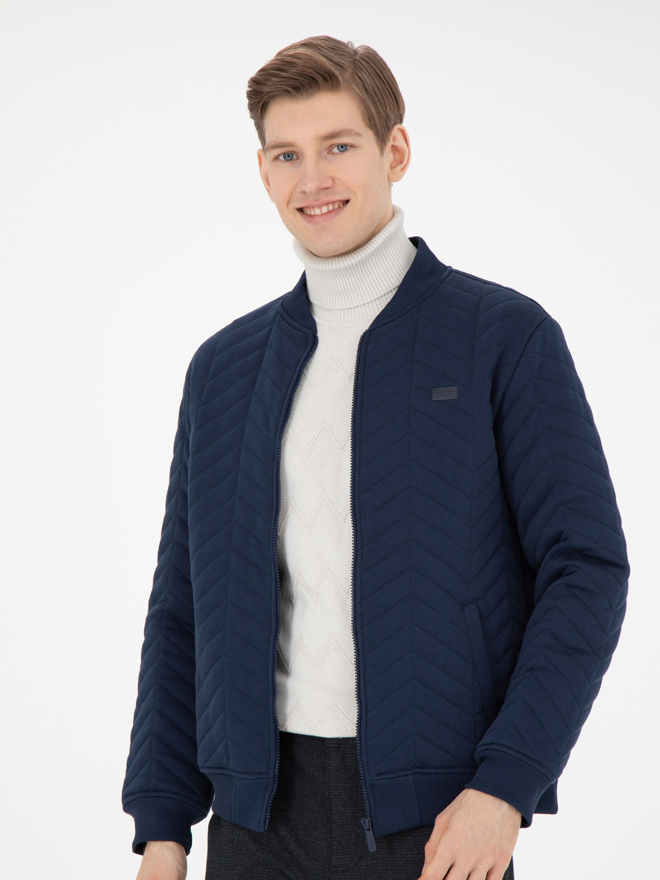 Бомбер US Polo модель G081SZ082.000.1668670.VR033 Фото