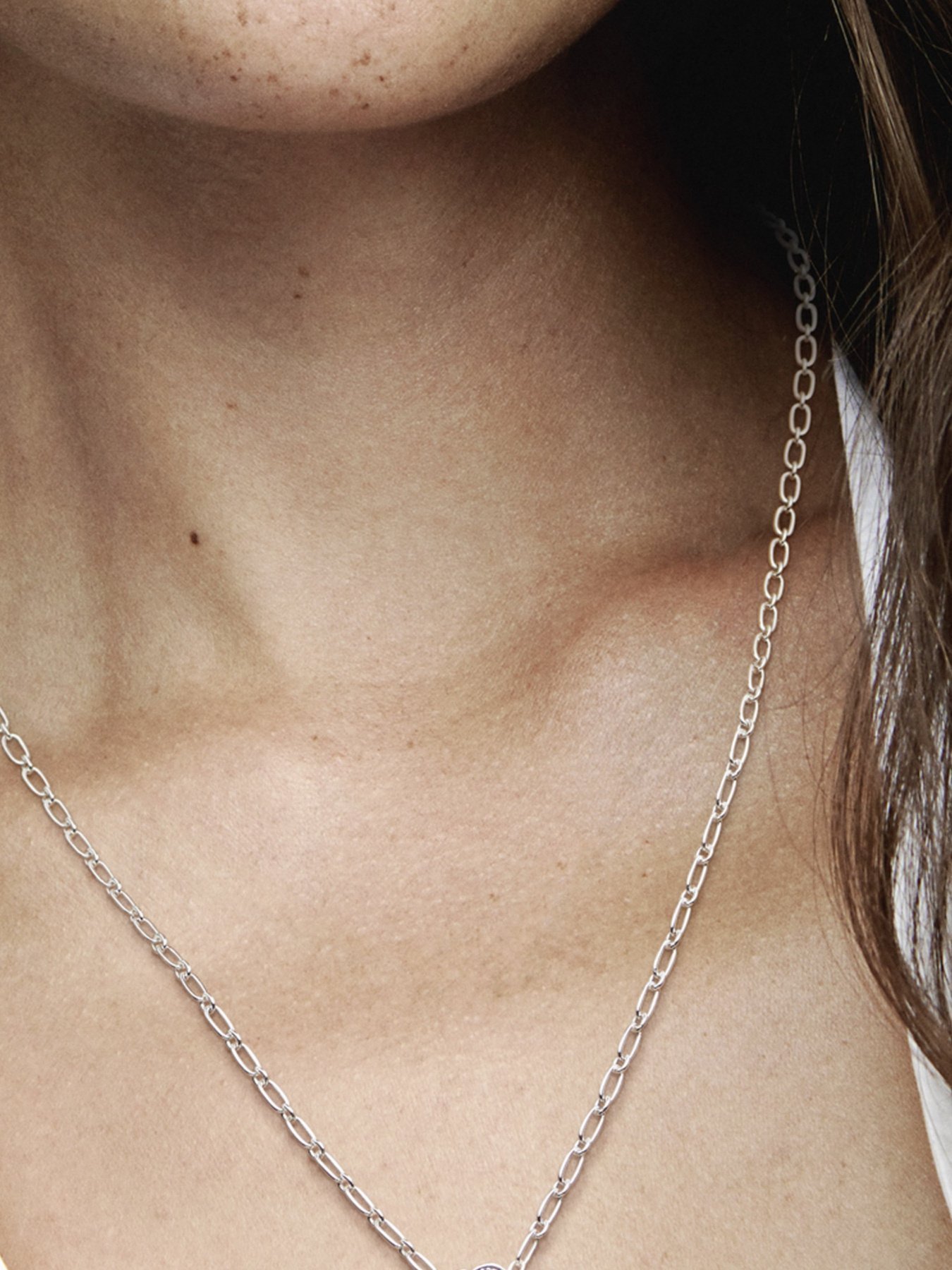 Кольє PANDORA Moments модель 390770C01 Фото