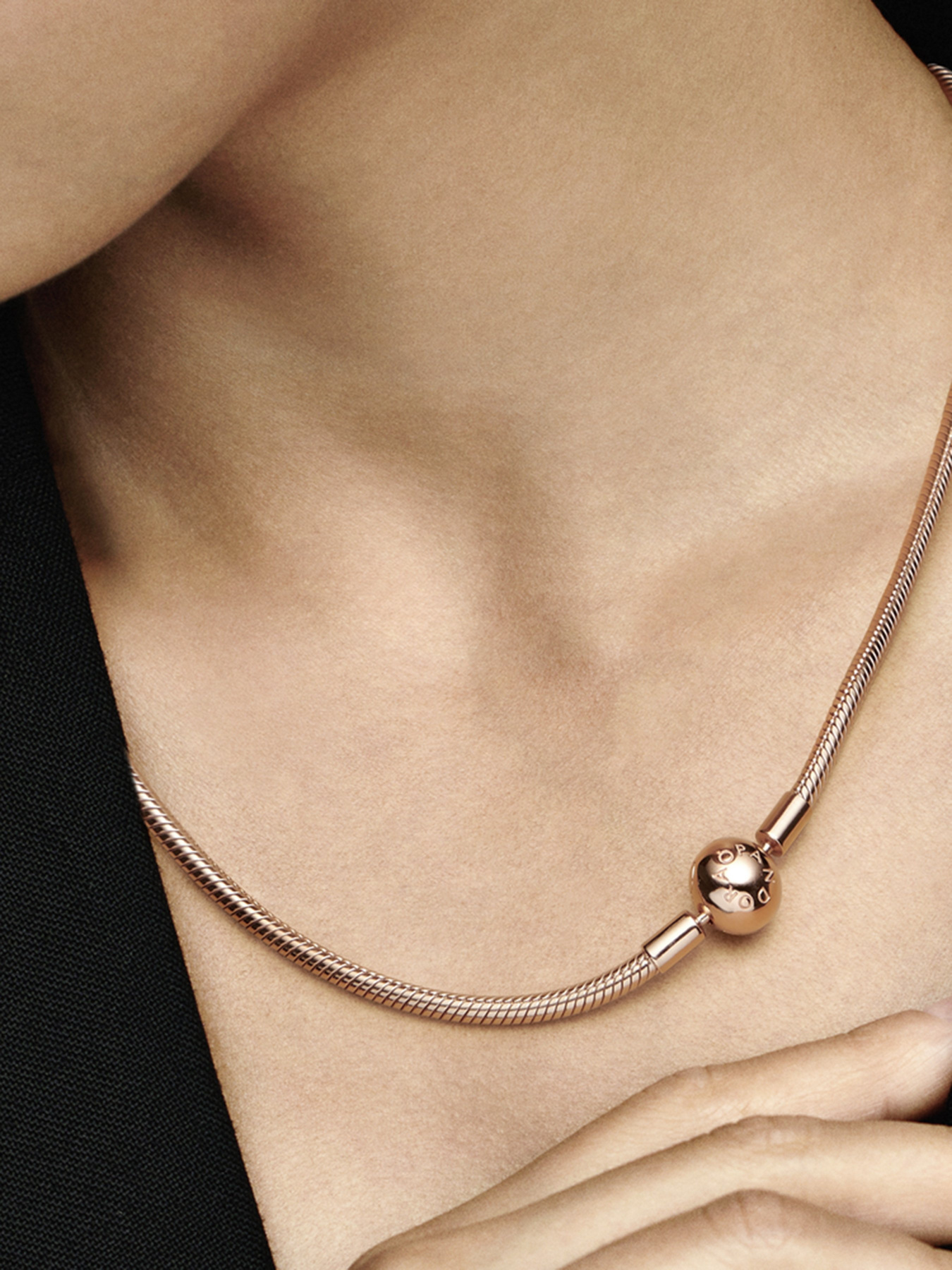 Кольє PANDORA модель 382234C00 Кольє PANDORA модель 382234C00 Фото