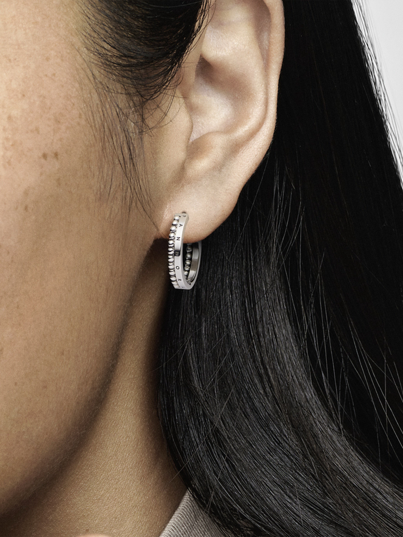 Підвіси PANDORA модель 292310C00 Фото