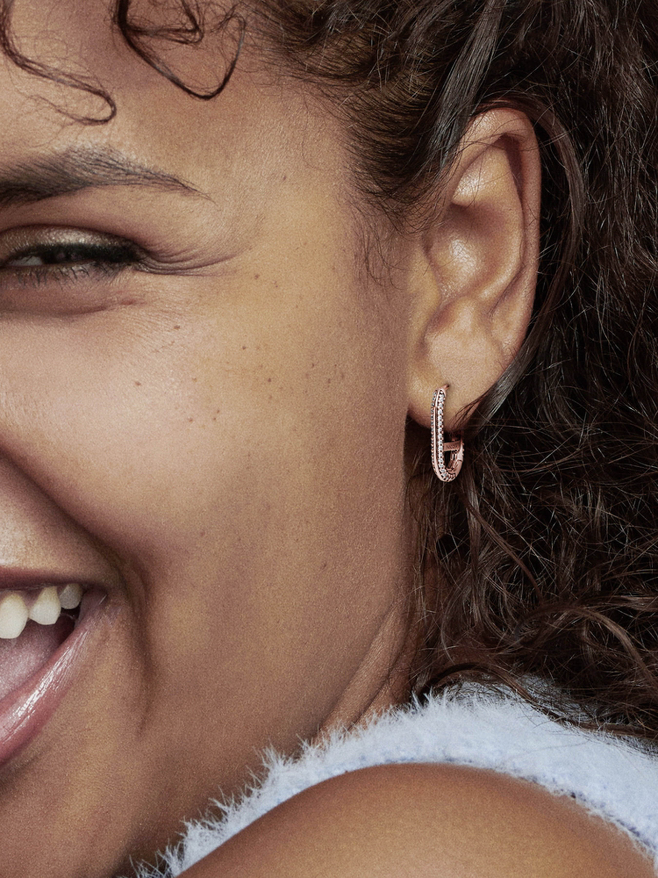 Сережки для шармів PANDORA Me модель 289682C01 Фото