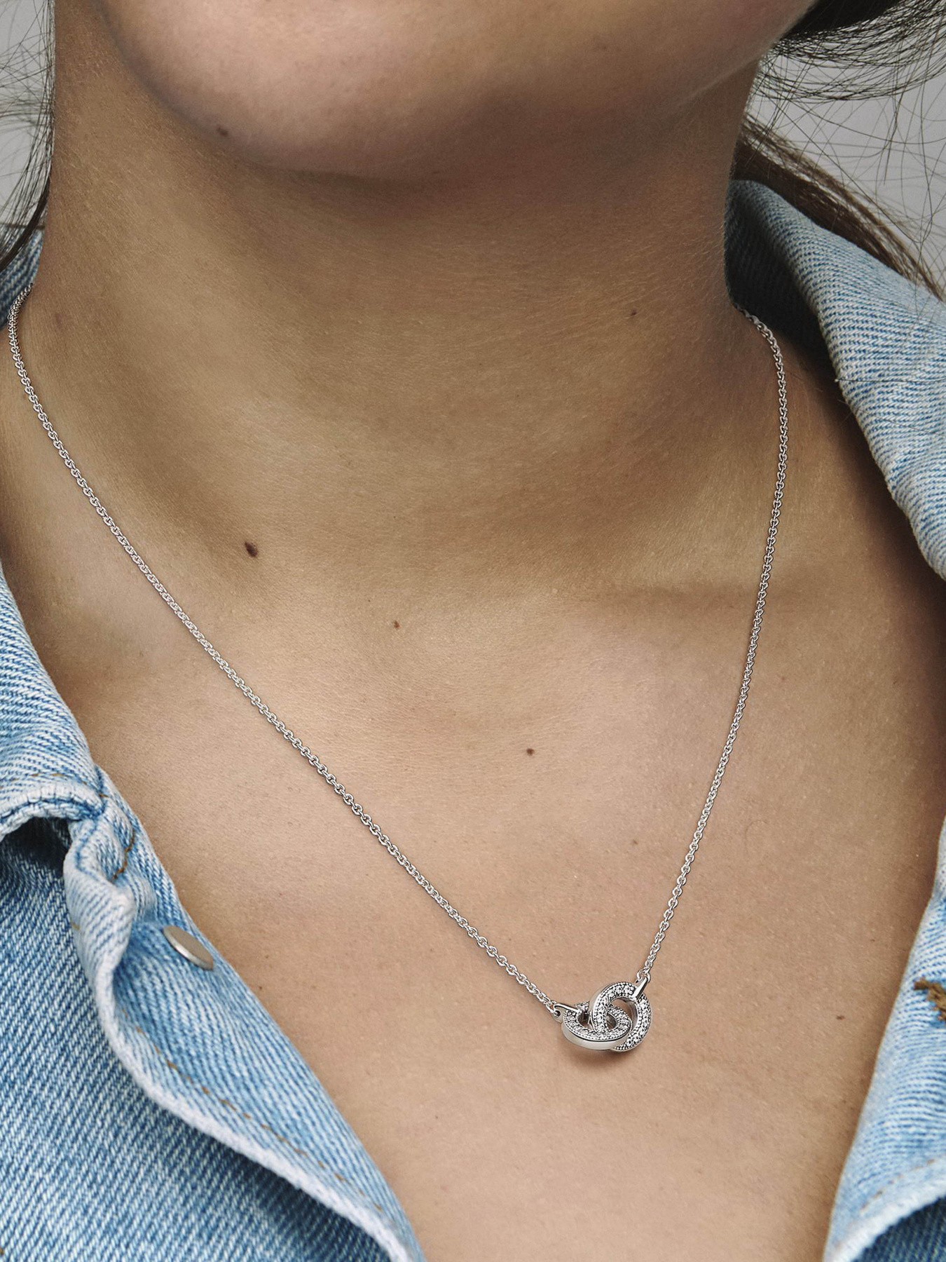 Кольє PANDORA модель 392736C01 Фото