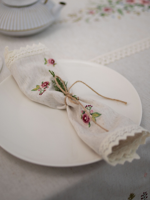 Вишита серветка "Прованс" Едельвіка модель 180-21-08 Фото