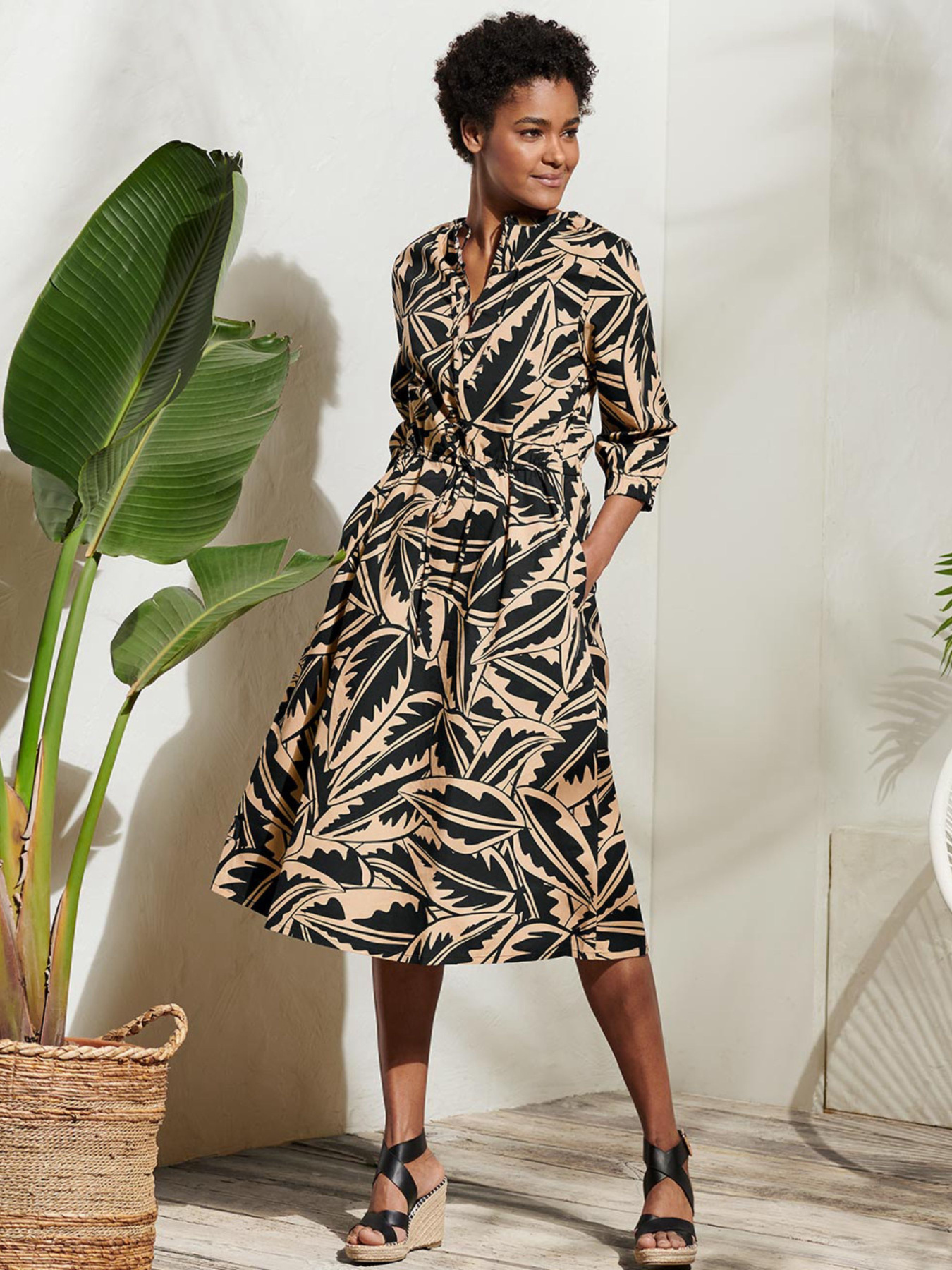 Платье миди Tchibo модель T1719520367 Фото