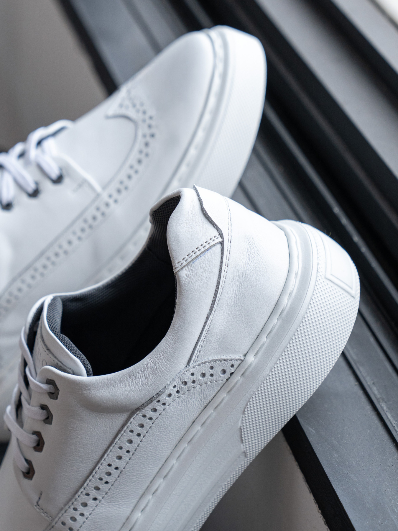 Броги Legessy модель STANLEY_WHITE Фото