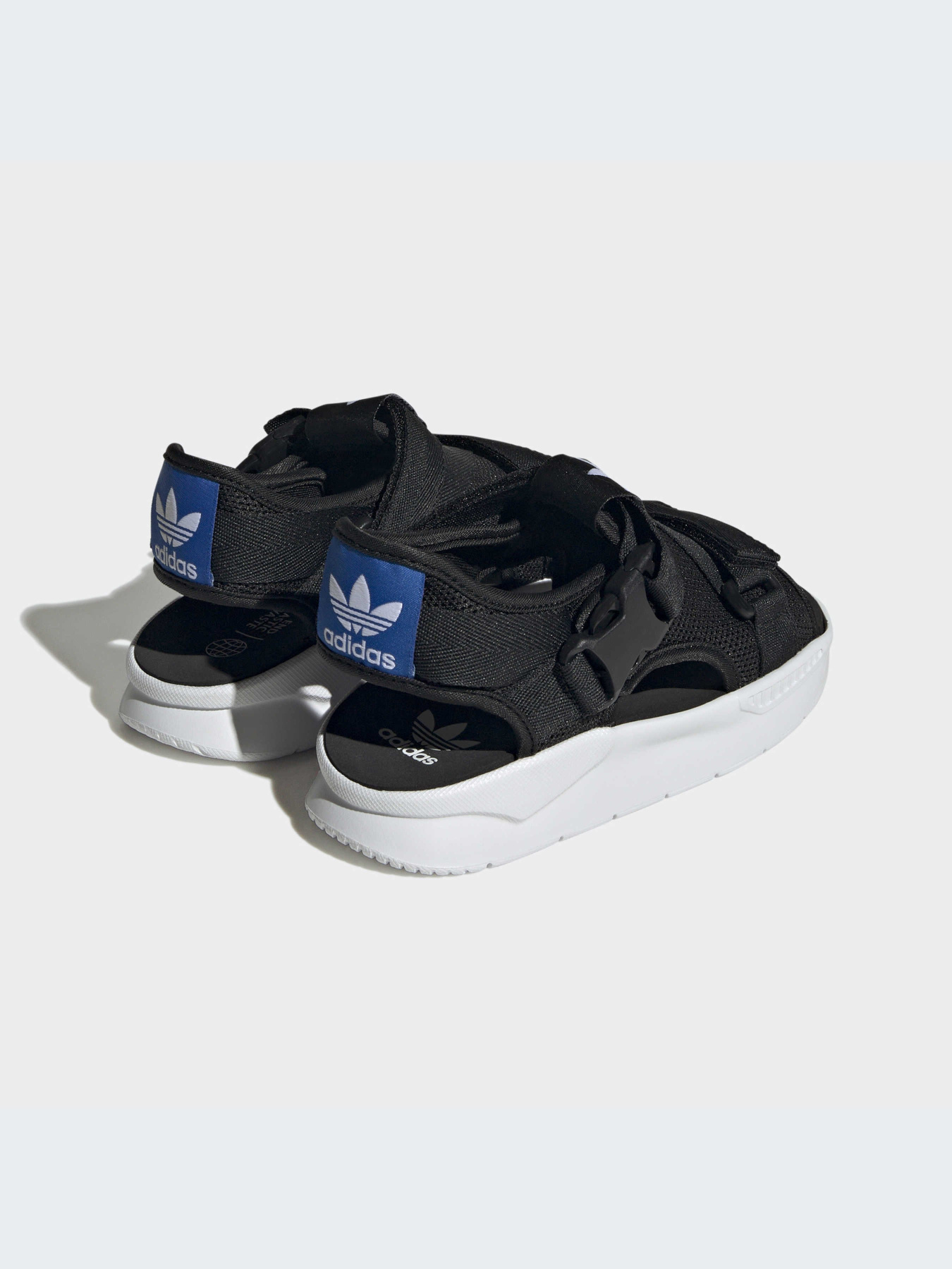 Сандалии Adidas модель HQ6046 Фото