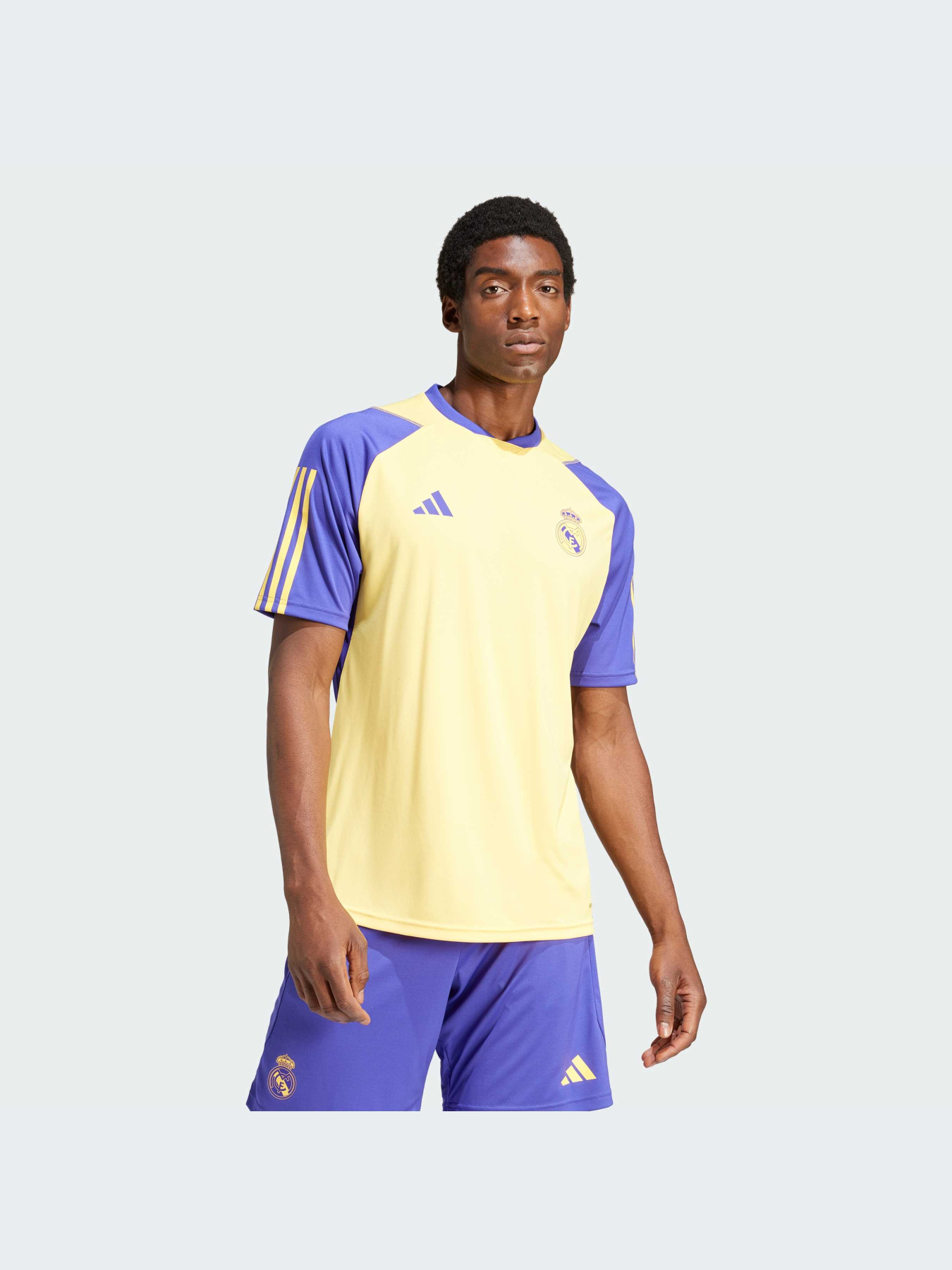 Футболка спортивная Adidas Tiro модель IQ0547 Фото